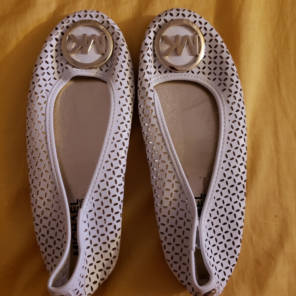 Michael Kors flats